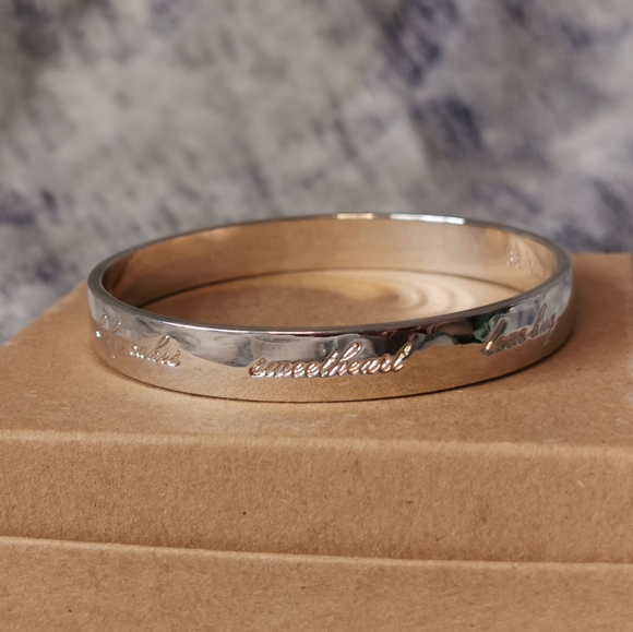 COPY - Kate Spade 'Be Mine' Bangle - Picture 2 of 4